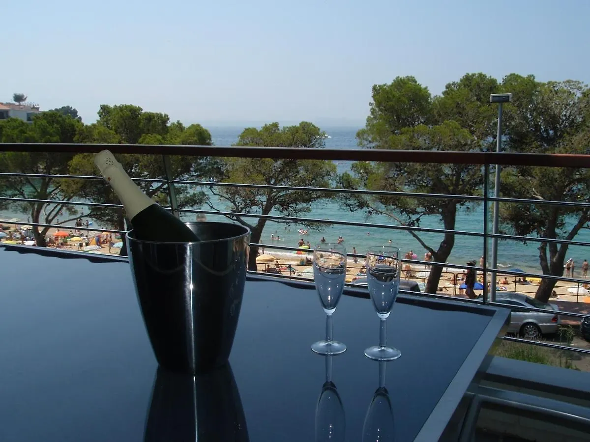 Canyelles Mar Apartments Roses