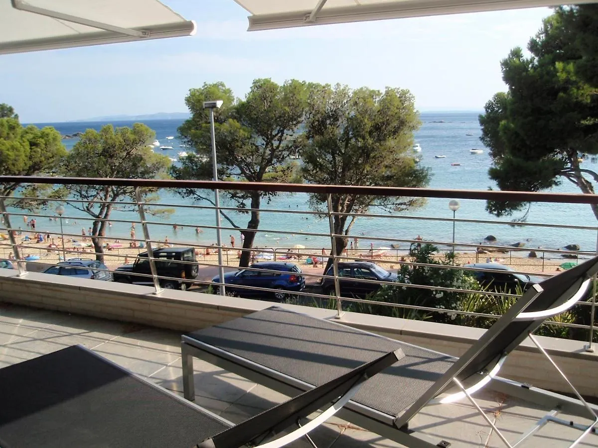 Canyelles Mar Apartments Roses Spain